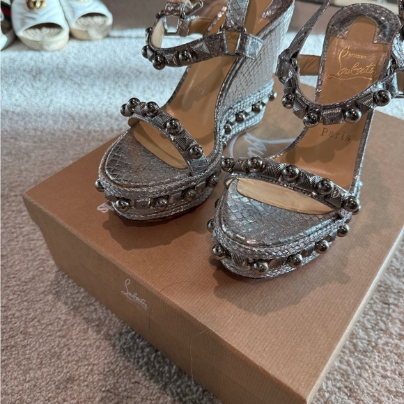 Christian Louboutin Metallic snakeskin Studded Wedge Sandals - Picture 3 of 6